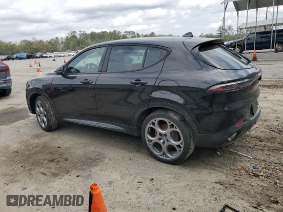 2024 Alfa Romeo Tonale Veloce z VIN ZASPATDW2R3054217, wystawiony jako Copart lot #49301915 z przebiegiem Nie podano mil oraz Nie do naprawy • Non repairable. Historia ofert i sprzedaży dostępna na DreamBid. Obrazek 2.