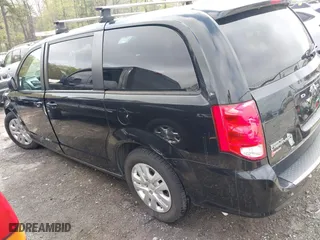 2018 Dodge Grand Caravan SE Plus with VIN 2C4RDGBG3JR170116, listed as a IAAI auction lot 41922061 with 74,149 mi miles. Bid and sale history available at carsss.com. Image 3.