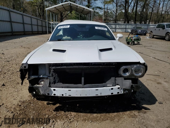 2019 Dodge Challenger SXT z VIN 2C3CDZAG0KH732004, wystawiony jako Copart lot #50786305 z przebiegiem Nie podano mil oraz Nie do naprawy • Non repairable. Historia ofert i sprzedaży dostępna na DreamBid. Obrazek 5.