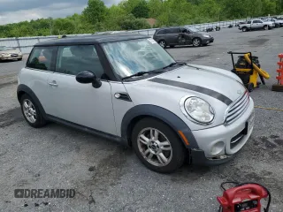 2011 MINI Hardtop with VIN WMWSU3C51BT183770, listed as a Copart auction lot 57337375 with 109,216 mi miles and Clean Title. Bid and sale history available at DreamBid. Image 4.