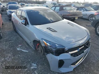 2023 Kia Stinger GT2 with VIN KNAE55LC3P6134192, listed as a Copart auction lot 89084315 with 14,217 mi miles and Salvage Title. Bid and sale history available at carsss.com. Image 4.