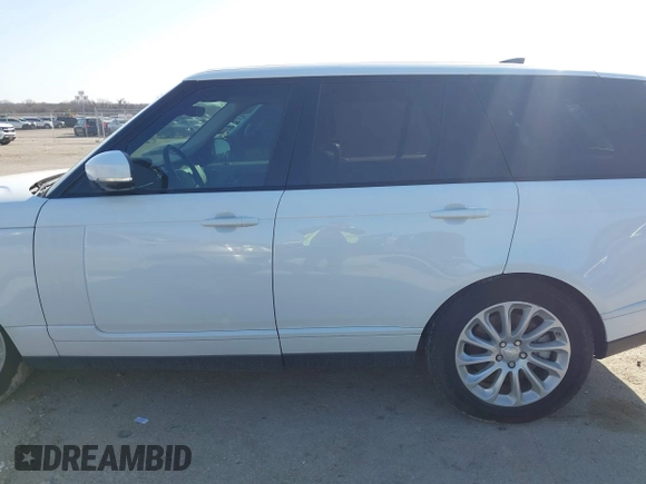 2019 Land Rover Range Rover HSE z VIN SALGS2SV3KA549081, wystawiony jako IAAI lot #41772535 z przebiegiem 122 510 mil mil oraz . Historia ofert i sprzedaży dostępna na DreamBid. Obrazek 14.