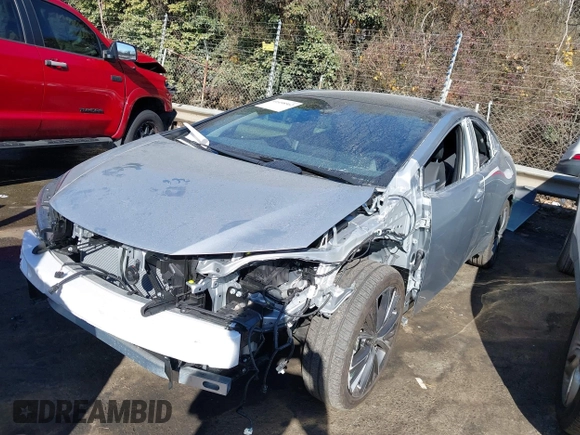 2024 Toyota Prius LE z VIN JTDACAAU9R3035781, wystawiony jako IAAI lot #41458562 z przebiegiem 1 592 mil mil oraz . Historia ofert i sprzedaży dostępna na DreamBid. Obrazek 17.