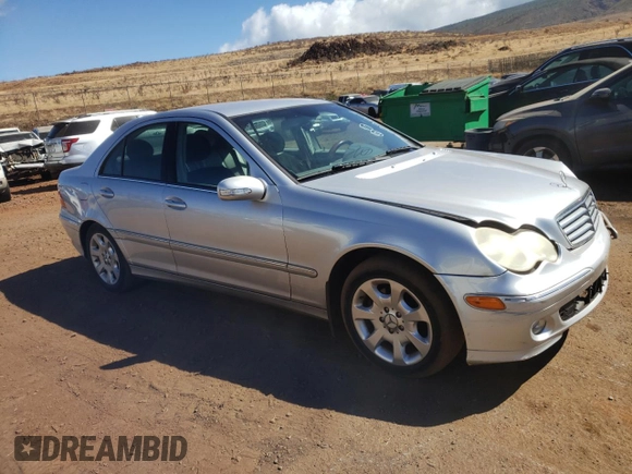 2005 Mercedes-Benz C 320 with VIN WDBRF64J05F566402, listed as a Copart auction lot 73782604 with 126,096 mi miles and Salvage Title. Bid and sale history available at DreamBid. Image 4.