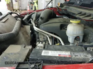 2017 Ram 1500 Express с VIN 1C6RR7FTXHS830841, выставлен на аукционе IAAI как лот 42281678 с пробегом 106 668 миль миль и . История ставок и продаж доступна на DreamBid. Изображение 19.