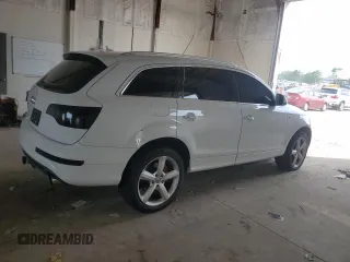 2014 Audi Q7 S line Prestige z VIN WA1DGAFE6ED006627, wystawiony jako Copart lot #58671895 z przebiegiem 128 233 mil mil oraz Czysty tytuł • Clean title. Historia ofert i sprzedaży dostępna na DreamBid. Obrazek 3.