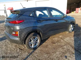 2020 Hyundai Kona SE with VIN KM8K1CAA8LU460255, listed as a IAAI auction lot 41756312 with 67,933 mi miles. Bid and sale history available at carsss.com. Image 4.