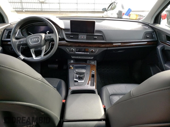 2018 Audi Q5 Premium Plus with VIN WA1BNAFY2J2231172, listed as a Copart auction lot 37492253 with 45,009 mi miles. Bid and sale history available at carsss.com. Image 8.