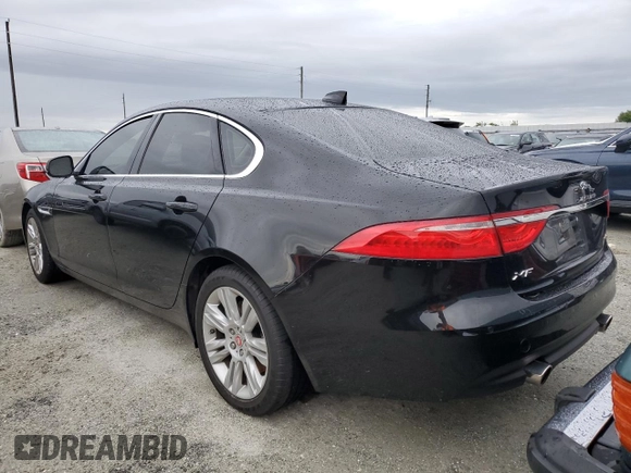 2017 Jaguar XF 35t Premium with VIN SAJBD4BV7HCY30113, listed as a Copart auction lot 74114684 with 29,023 mi miles and Salvage Title. Bid and sale history available at carsss.com. Image 6.