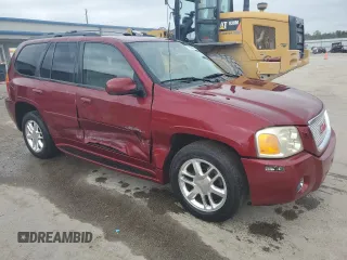 2008 GMC Envoy Denali with VIN 1GKES63M482114590, listed as a Copart auction lot 71625814 with 203,962 mi miles and Salvage Title. Bid and sale history available at carsss.com. Image 4.
