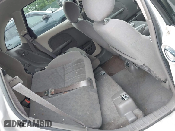 2002 Chrysler PT Cruiser with VIN 3C4FY48B12T207129, listed as a IAAI auction lot 42184699 with 95,377 mi miles. Bid and sale history available at carsss.com. Image 8.