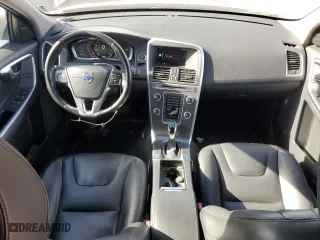 2016 Volvo XC60 T6 Drive-E with VIN YV449MDK4G2822323, listed as a Copart auction lot 76159434 with 107,879 mi miles and Clean Title. Bid and sale history available at carsss.com. Image 8.