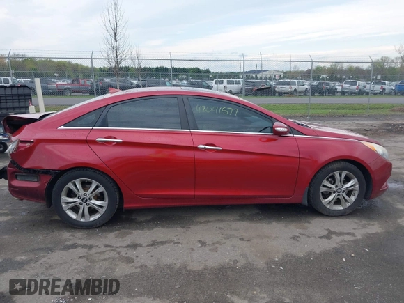 2013 Hyundai Sonata Limited with VIN 5NPEC4AC3DH793980, listed as a IAAI auction lot 42041577 with 138,878 mi miles and . Bid and sale history available at carsss.com. Image 13.