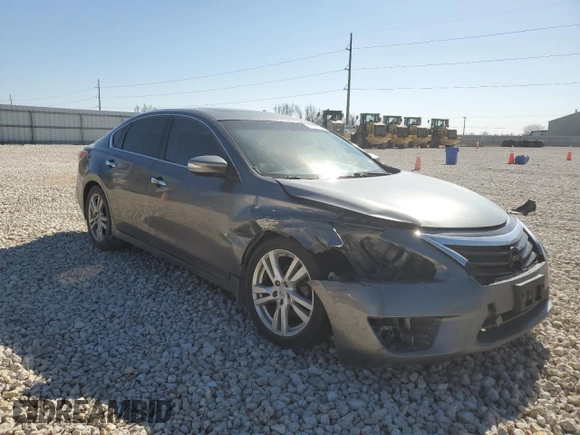 2015 Nissan Altima SL with VIN 1N4BL3AP2FC450338, listed as a Copart auction lot 45697765 with 182,091 mi miles and Salvage title. Bid and sale history available at DreamBid. Image 4.