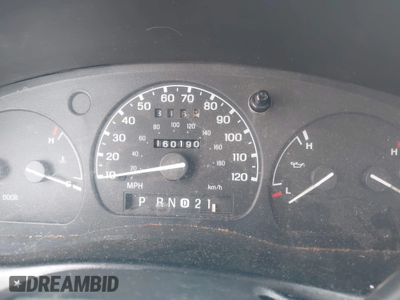 2000 Ford Ranger XL with VIN 1FTYR10C2YTA36906, listed as a IAAI auction lot 42142057 with 160,190 mi miles. Bid and sale history available at carsss.com. Image 7.