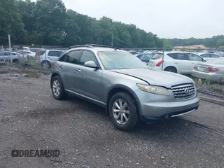 2007 Infiniti FX35 with VIN JNRAS08WX7X210405, listed as a IAAI auction lot 40051825 with 999,999 mi miles. Bid and sale history available at carsss.com. Image 1.