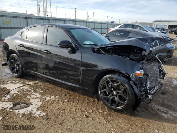 2021 Alfa Romeo Giulia with VIN ZARFANANXM7648317, listed as a Copart auction lot 41438535 with 0 mi miles and Salvage Title. Bid and sale history available at carsss.com. Image 4.