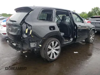 2021 Volvo XC90 Inscription with VIN YV4A22PL9M1754036, listed as a Copart auction lot 60557315 with 30,587 mi miles and Salvage title. Bid and sale history available at DreamBid. Image 3.