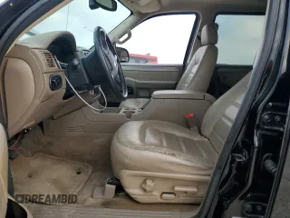 2003 Ford Explorer XLT z VIN 1FMZU63K83ZA83250, wystawiony jako Copart lot #48923675 z przebiegiem 78 797 mil mil oraz Szkoda całkowita • Salvage title. Historia ofert i sprzedaży dostępna na DreamBid. Obrazek 7.