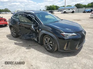 2019 Lexus UX 200 z VIN JTHY3JBH0K2001027, wystawiony jako Copart lot #56859105 z przebiegiem 81 726 mil mil oraz Szkoda całkowita • Salvage title. Historia ofert i sprzedaży dostępna na DreamBid. Obrazek 4.