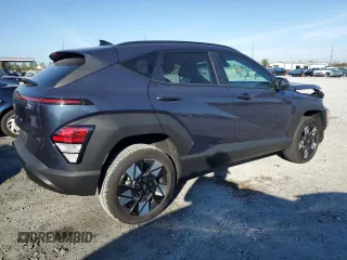 2025 Hyundai Kona SEL Convenience with VIN KM8HCCAB3SU217271, listed as a Copart auction lot 42776735 with 6,135 mi miles and Salvage Title. Bid and sale history available at DreamBid. Image 3.