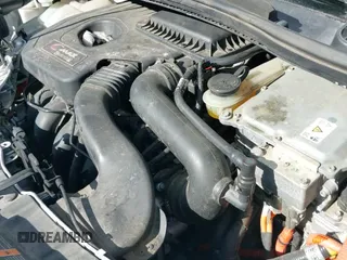 2017 Ford C-Max SE z VIN 1FADP5EU8HL101163, wystawiony jako IAAI lot #43505966 z przebiegiem 36 413 mil mil oraz . Historia ofert i sprzedaży dostępna na DreamBid. Obrazek 20.