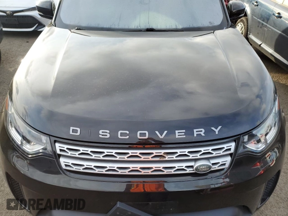 2017 Land Rover Discovery HSE with VIN SALRRBBV5HA033141, listed as a Copart auction lot 86374804 with Not Provided miles and Salvage Title. Bid and sale history available at DreamBid. Image 12.