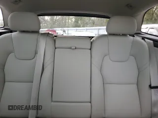 2023 Volvo XC60 Plus Bright Theme с VIN YV4L12DE5P1346266, выставлен на аукционе Copart как лот 47269605 с пробегом Не указан миль и На запчасти • Non repairable. История ставок и продаж доступна на DreamBid. Изображение 10.