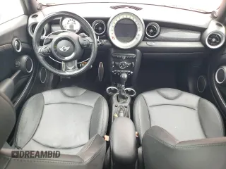 2013 MINI Hardtop S with VIN WMWSV3C58DT389460, listed as a Copart auction lot 54031105 with 59,645 mi miles and Salvage Title. Bid and sale history available at DreamBid. Image 8.