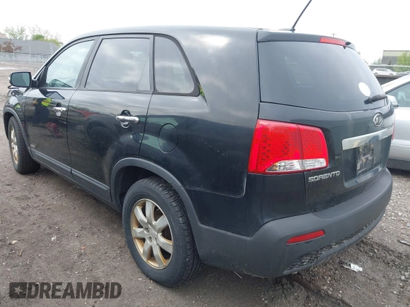 2011 Kia Sorento LX with VIN 5XYKTCA17BG172032, listed as a IAAI auction lot 42227728 with 133,681 mi miles and . Bid and sale history available at carsss.com. Image 3.