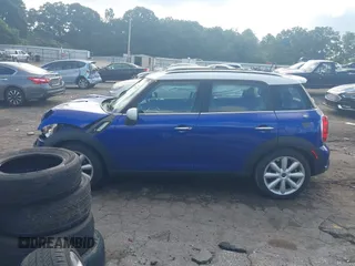 2016 MINI Countryman S with VIN WMWZC3C55GWP53633, listed as a IAAI auction lot 42526582 with 58,898 mi miles and . Bid and sale history available at DreamBid. Image 14.