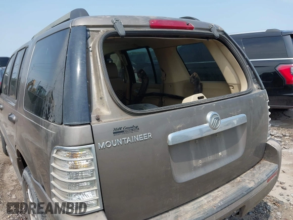 2006 Mercury Mountaineer Convenience с VIN 4M2EU36E76UJ00512, выставлен на аукционе IAAI как лот 42364143 с пробегом 251 997 миль миль и . История ставок и продаж доступна на DreamBid. Изображение 6.