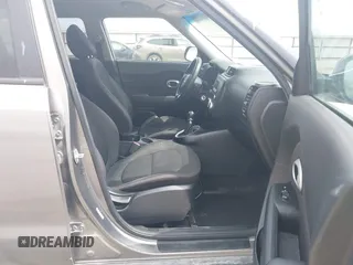 2015 Kia Soul with VIN KNDJN2A25F7197295, listed as a IAAI auction lot 42012355 with 138,999 mi miles and . Bid and sale history available at DreamBid. Image 5.