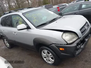 2007 Hyundai Tucson SE with VIN KM8JN12D47U670709, listed as a IAAI auction lot 41371375 with 115,410 mi miles. Bid and sale history available at carsss.com. Image 1.