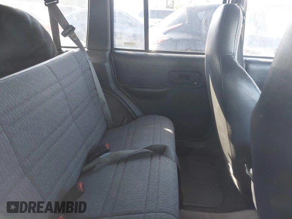 2000 Jeep Cherokee with VIN 1J4FF48S3YL170931, listed as a IAAI auction lot 42468922 with 160,104 mi miles and . Bid and sale history available at DreamBid. Image 8.
