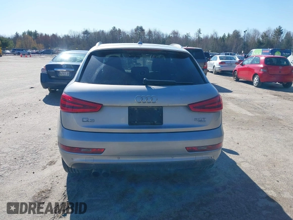 2015 Audi Q3 2.0T Premium Plus with VIN WA1EFCFSXFR010015, listed as a IAAI auction lot 42099410 with 142,117 mi miles. Bid and sale history available at carsss.com. Image 16.