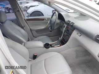 2003 Mercedes-Benz C 240 with VIN WDBRF61J33F316315, listed as a IAAI auction lot 42275685 with Not provided miles and . Bid and sale history available at DreamBid. Image 5.