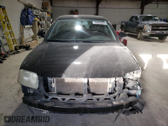 2005 Volkswagen Passat GLS with VIN WVWAD63B05E081309, listed as a Copart auction lot 43903625 with 151,076 mi miles and Salvage title. Bid and sale history available at DreamBid. Image 5.