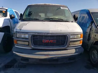 2000 GMC Savana Cargo Van YF7 with VIN 1GDFG15R6Y1230985, listed as a Copart auction lot 69868404 with 0 mi miles and Non Repairable. Bid and sale history available at carsss.com. Image 5.