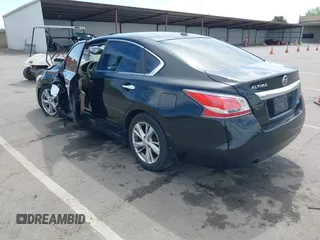 2014 Nissan Altima SL with VIN 1N4AL3AP2EN341540, listed as a IAAI auction lot 42014952 with 174,458 mi miles and . Bid and sale history available at DreamBid. Image 3.
