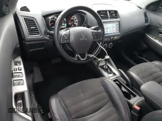 2018 Mitsubishi Outlander SE with VIN JA4AP3AWXJU024704, listed as a Copart auction lot 86322864 with 135,602 mi miles and Salvage title. Bid and sale history available at DreamBid. Image 8.