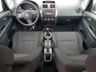 2008 Suzuki SX4 with VIN JS2YB413185110475, listed as a Copart auction lot 81915224 with 124,683 mi miles and Salvage Title. Bid and sale history available at carsss.com. Image 8.