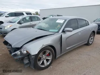 2013 Dodge Charger SE with VIN 2C3CDXBGXDH591562, listed as a IAAI auction lot 41807145 with NaN miles. Bid and sale history available at carsss.com. Image 17.