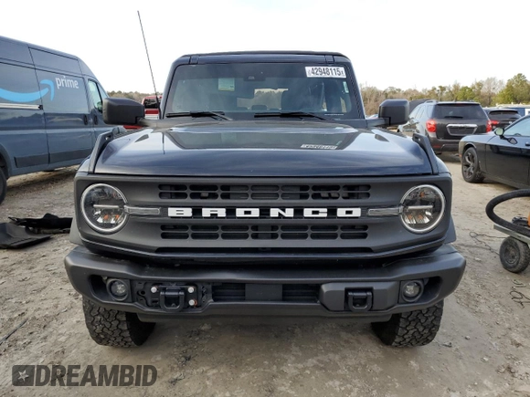 2022 Ford Bronco with VIN 1FMDE5BH0NLB86904, listed as a Copart auction lot 42948115 with 38,438 mi miles and Non Repairable. Bid and sale history available at DreamBid. Image 5.