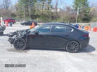 2025 Mazda 3 S Select Sport with VIN 3MZBPABM8SM460739, listed as a IAAI auction lot 41942337 with 5,798 mi miles and . Bid and sale history available at DreamBid. Image 14.