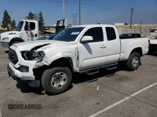 2020 Toyota Tacoma SR z VIN 3TYRX5GN2LT000962, wystawiony jako Copart lot #53699635 z przebiegiem 158 987 mil mil oraz Szkoda całkowita • Salvage title. Historia ofert i sprzedaży dostępna na DreamBid. Obrazek 1.