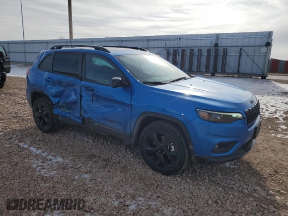 2023 Jeep Cherokee Altitude Lux with VIN 1C4PJMMB8PD104673, listed as a Copart auction lot 44190335 with 26,617 mi miles and Salvage Title. Bid and sale history available at carsss.com. Image 4.
