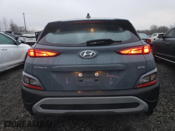 2022 Hyundai Kona SE with VIN KM8K2CAB2NU864404, listed as a Copart auction lot 88562575 with 41,632 mi miles and Salvage Title. Bid and sale history available at carsss.com. Image 6.