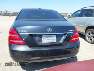 2013 Mercedes-Benz S 550 with VIN WDDNG9EB3DA523390, listed as a IAAI auction lot 41967859 with 131,154 mi miles and . Bid and sale history available at DreamBid. Image 16.