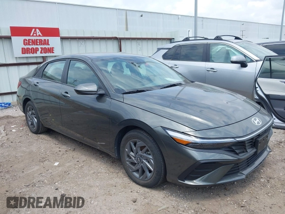 2024 Hyundai Elantra SEL with VIN KMHLM4DG9RU787905, listed as a IAAI auction lot 42157913 with 23,122 mi miles. Bid and sale history available at carsss.com. Image 1.